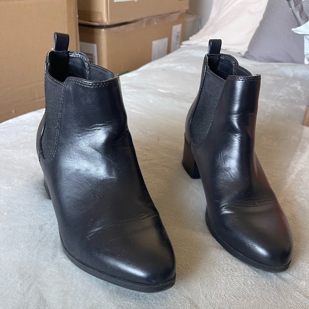 Leather booties
